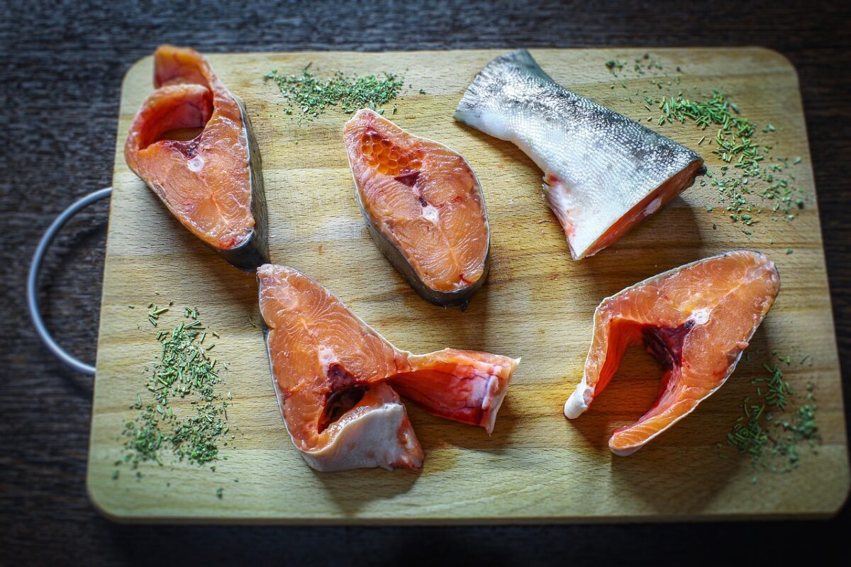 The Innovative GMO Red Fish Farm in Rural England: Pioneering Sustainable Aquaculture